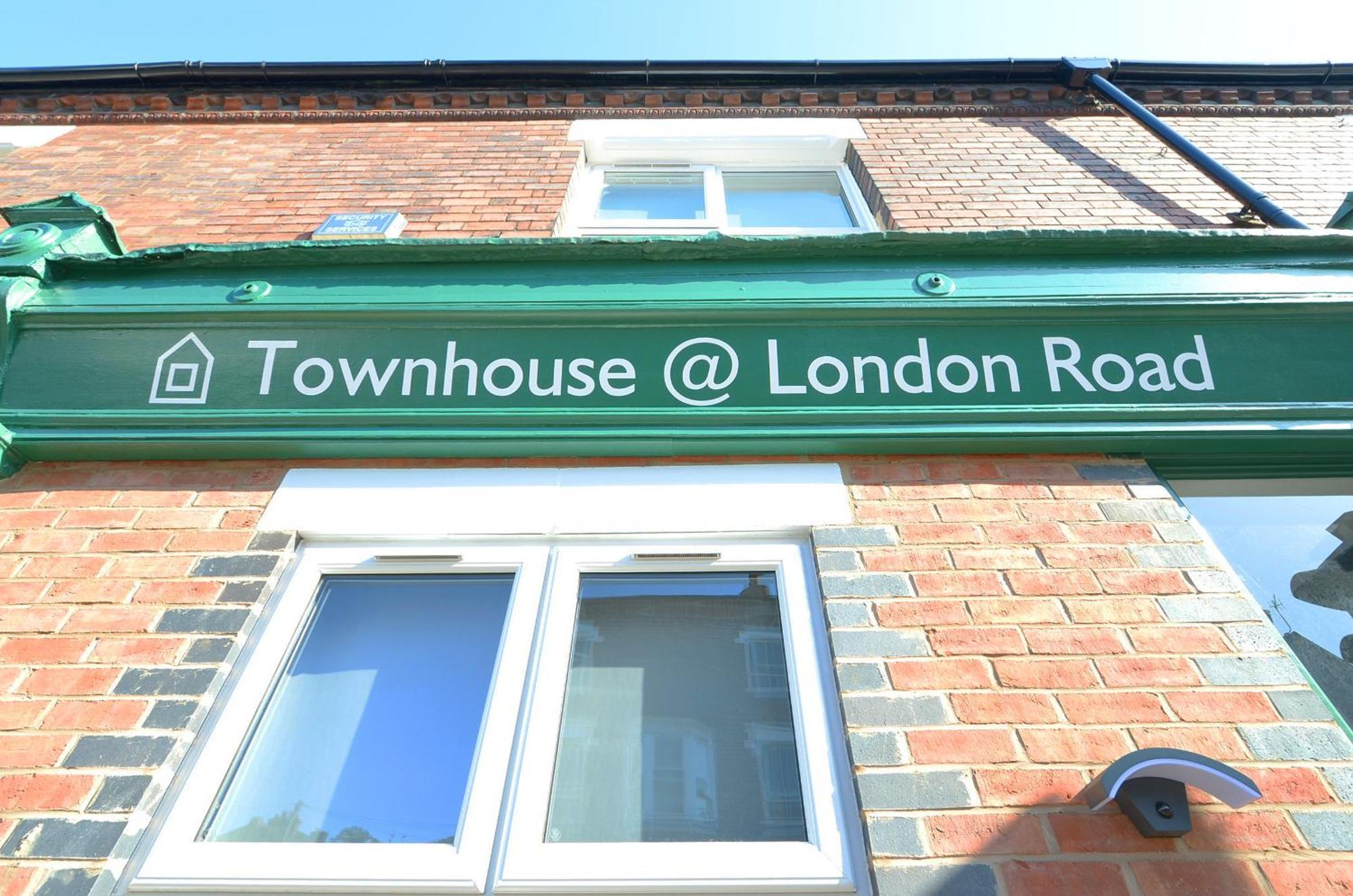 Townhouse Plus @ London Road Stoke Esterno foto